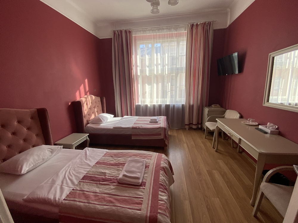 

Milano - Riga - Viktorija