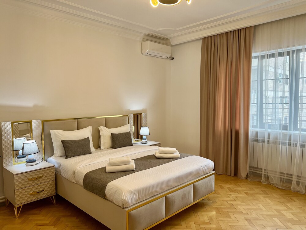 

Roma - Yerevan - Mansion Hotel Yerevan