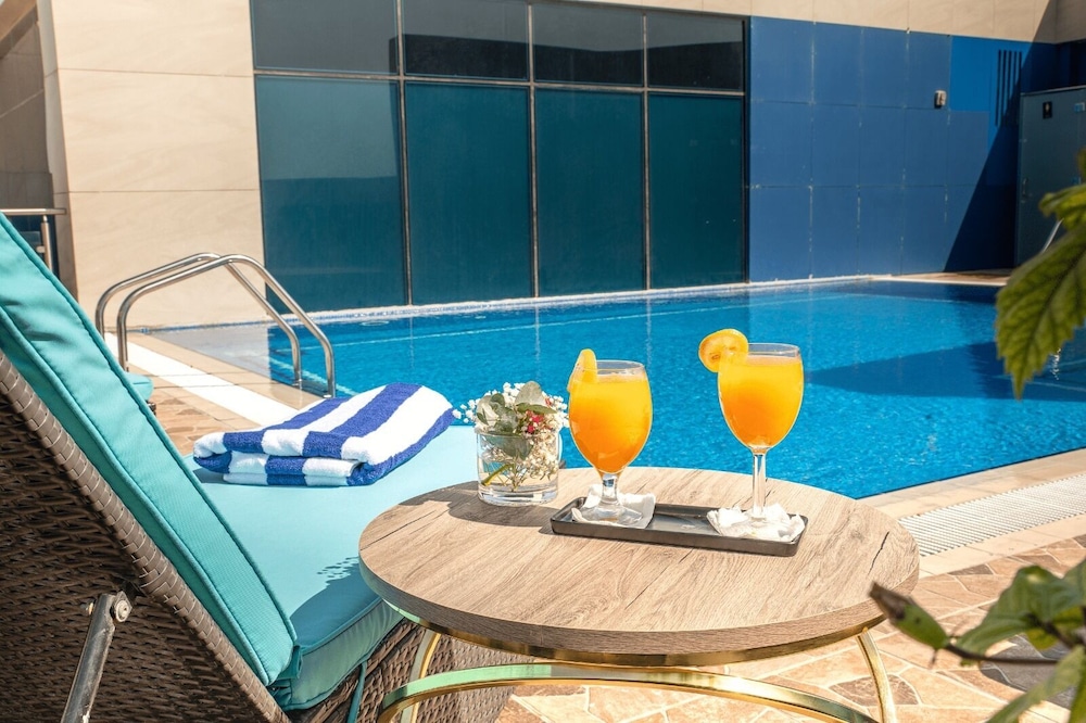 

Napoli - Katar - Al Mansour Plaza Hotel