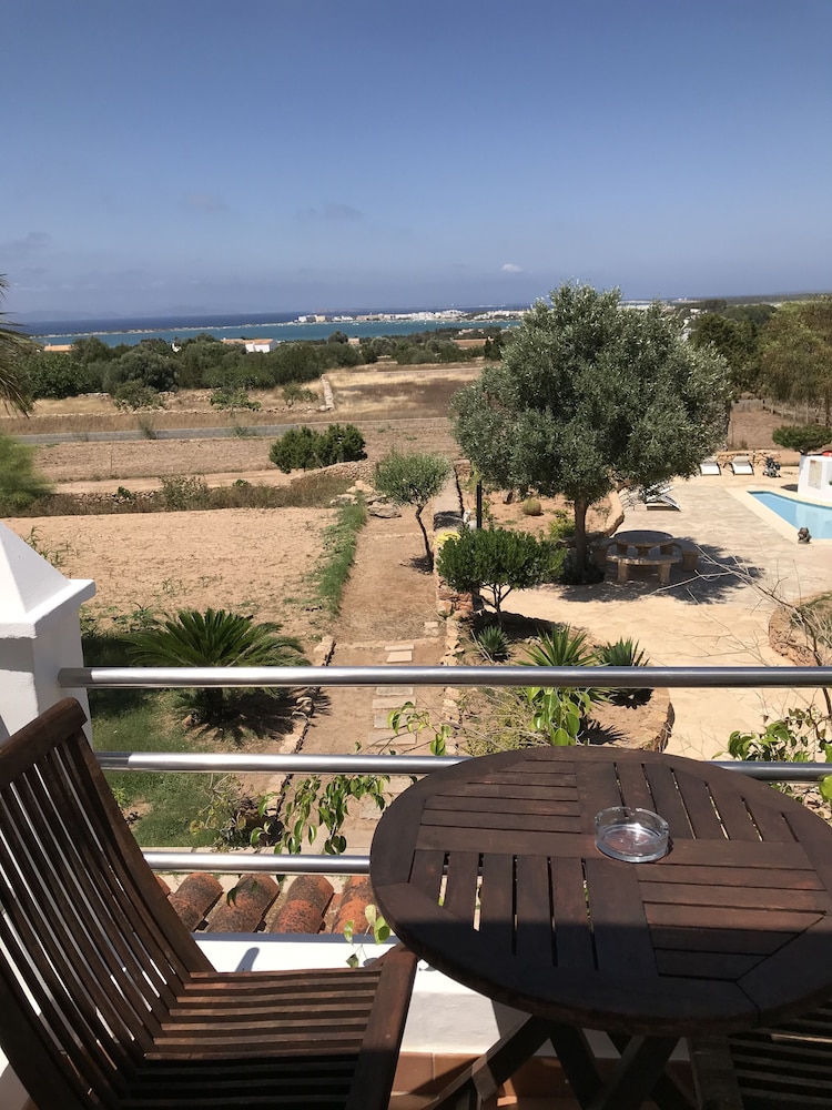 

Brindisi - Formentera, Isole Baleari - Apartamentos Vista Vedrá