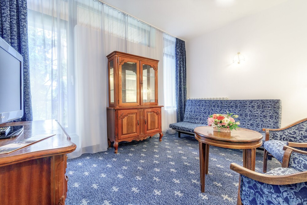 

Napoli - Suceava - MyContinental Suceava
