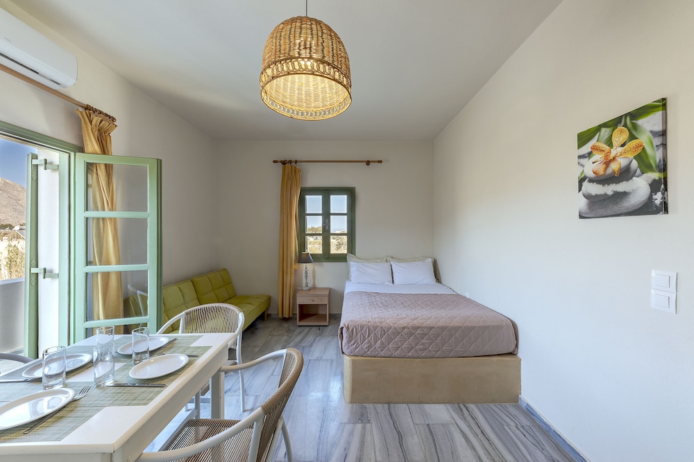 

Pescara - Santorini, Isole Greche - Ambeli Apartments