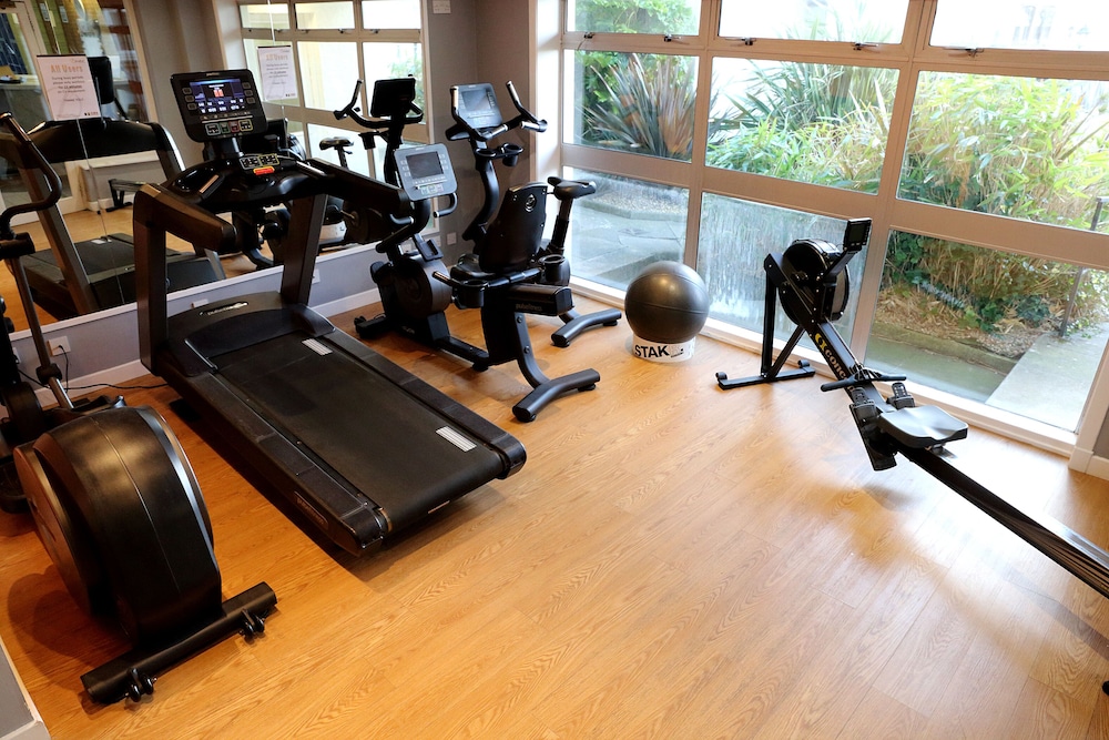 

Cagliari - Ayr - Fairfield House Hotel