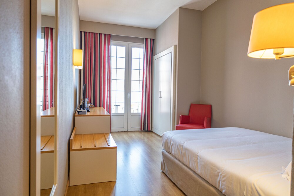 

Bari - Es Castell - Hotel Seth Port Mahon