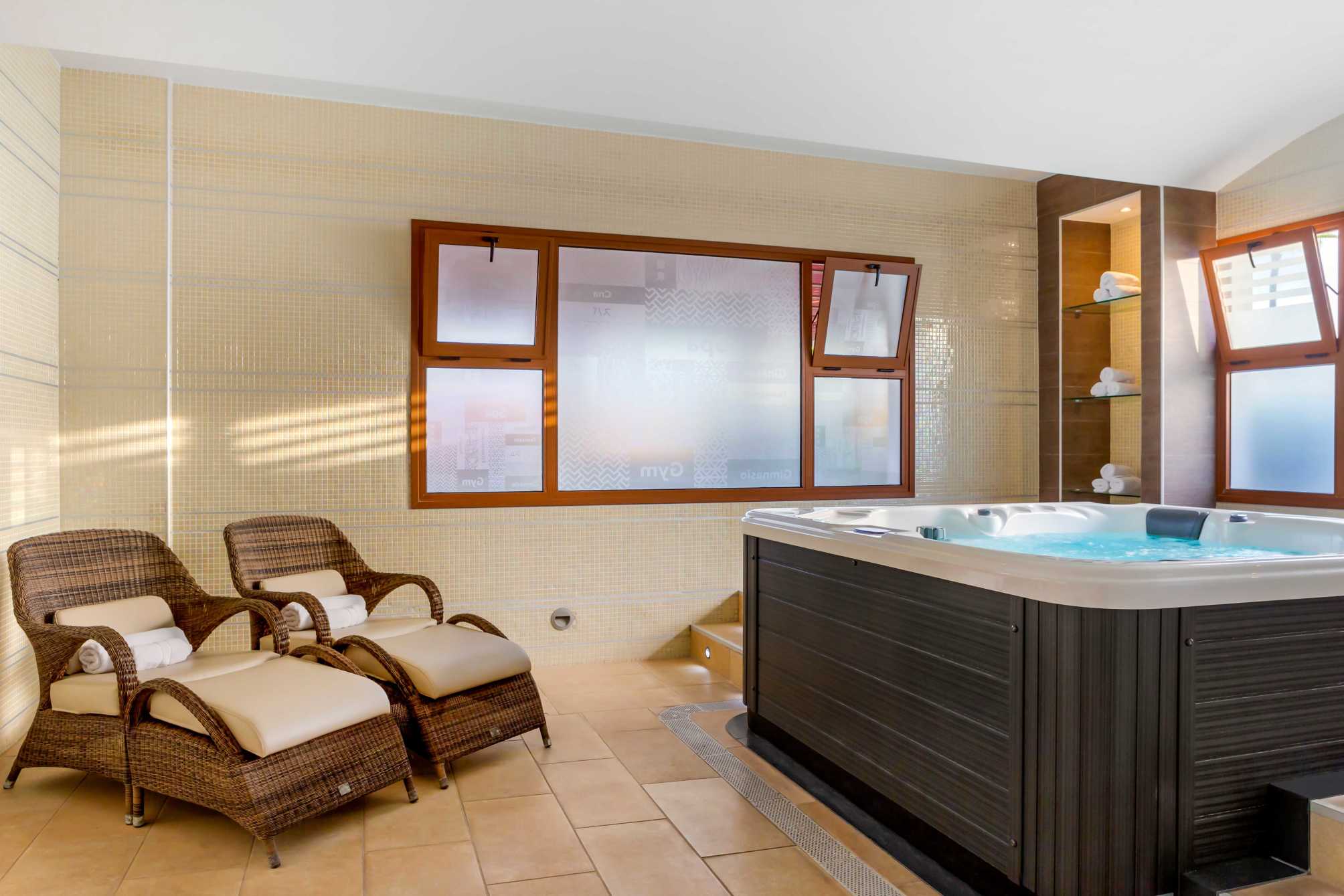 

Cagliari - San Isidro - Royal Tenerife Country Club