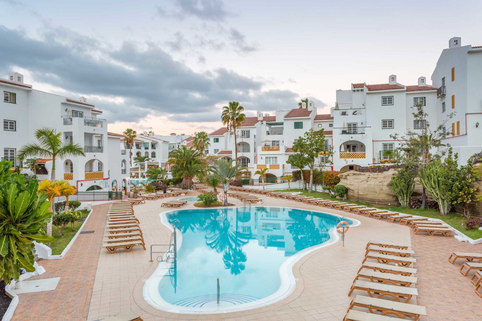 

Trieste - Los Cristianos - Sunset Harbour Club