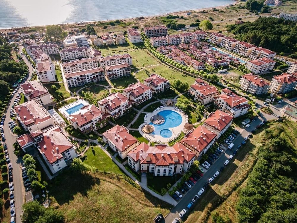 

Milano - Sozopol - Green Life Beach Resort Sozopol