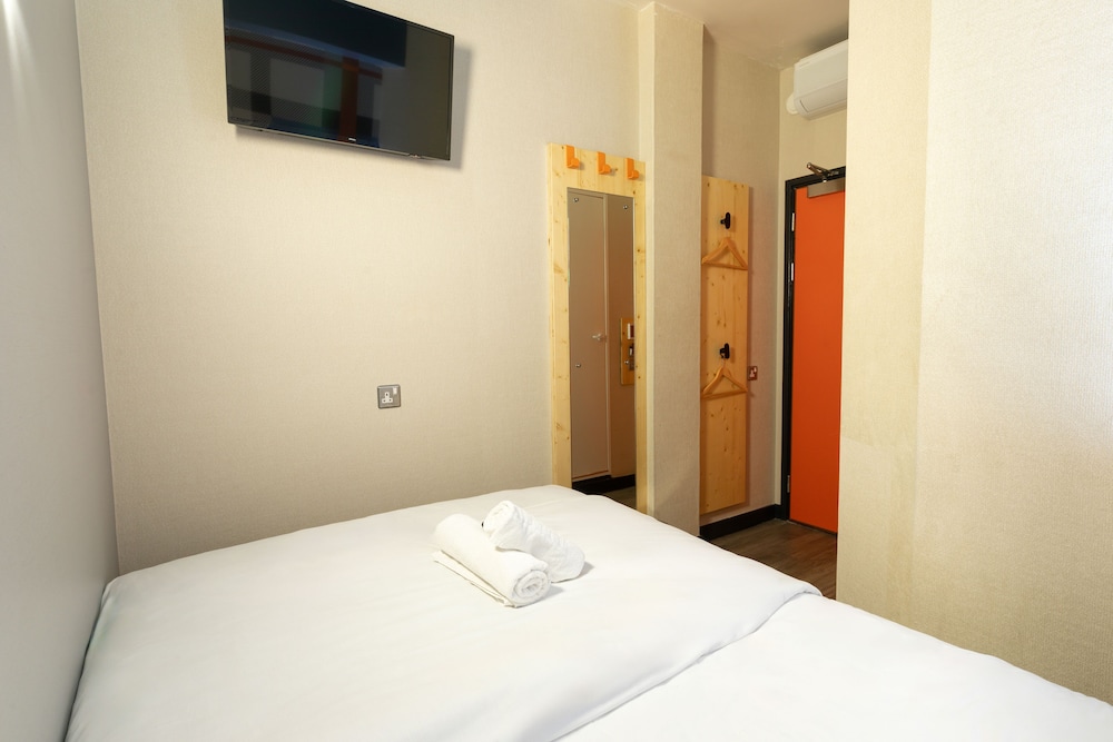 

Milano - Glasgow - easyHotel Glasgow City