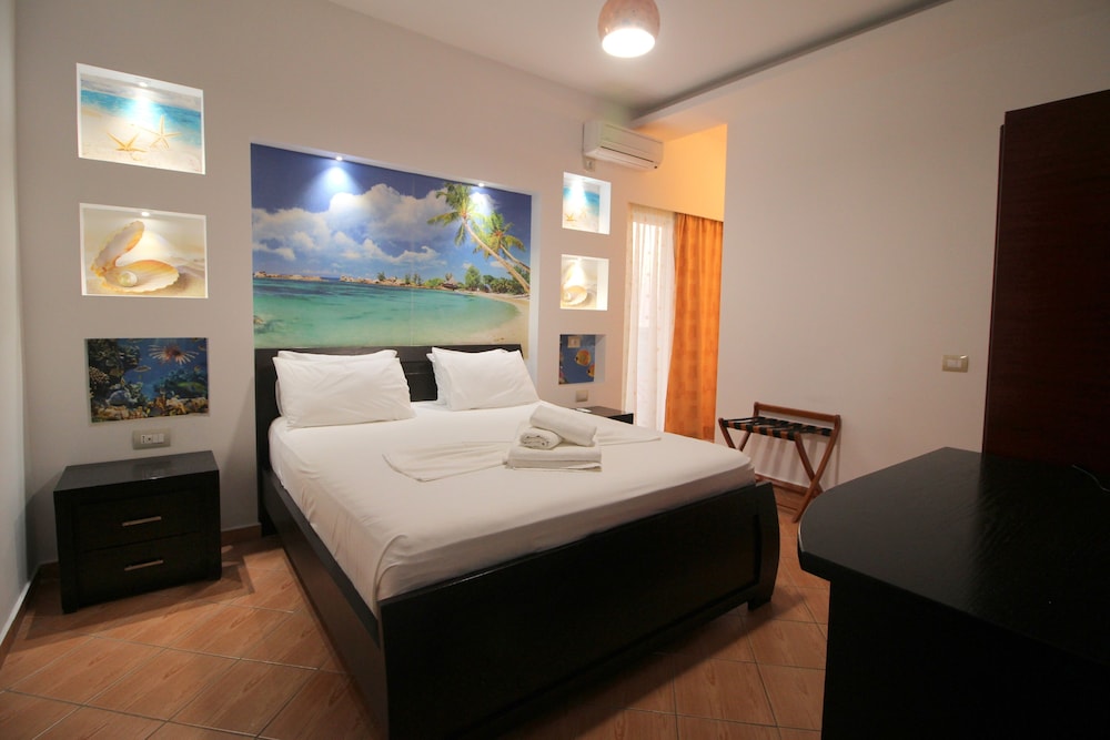 

Brindisi - Sarandë - Hotel Oskar