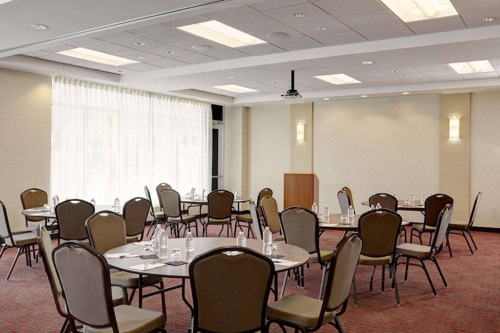 

Bologna - Bronx - Hyatt Place New York/Yonkers