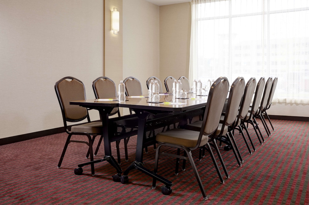 

Bari - Bronx - Hyatt Place New York/Yonkers