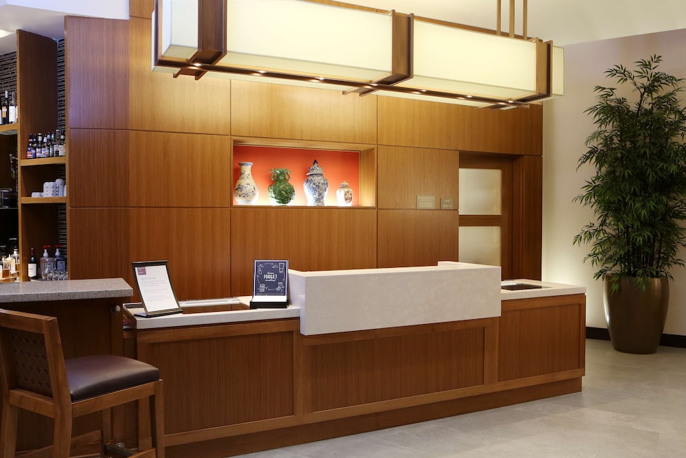 

Bologna - Flushing - Hyatt Place Flushing/LGA Airport