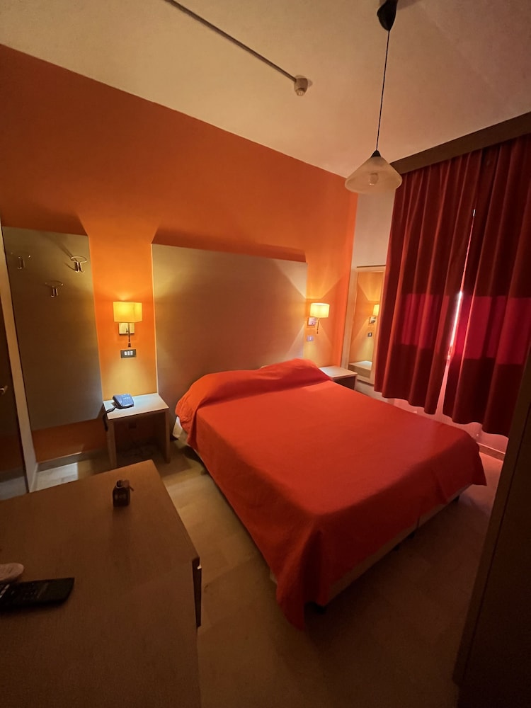 

Bari - Brindisi - Hotel L'Approdo