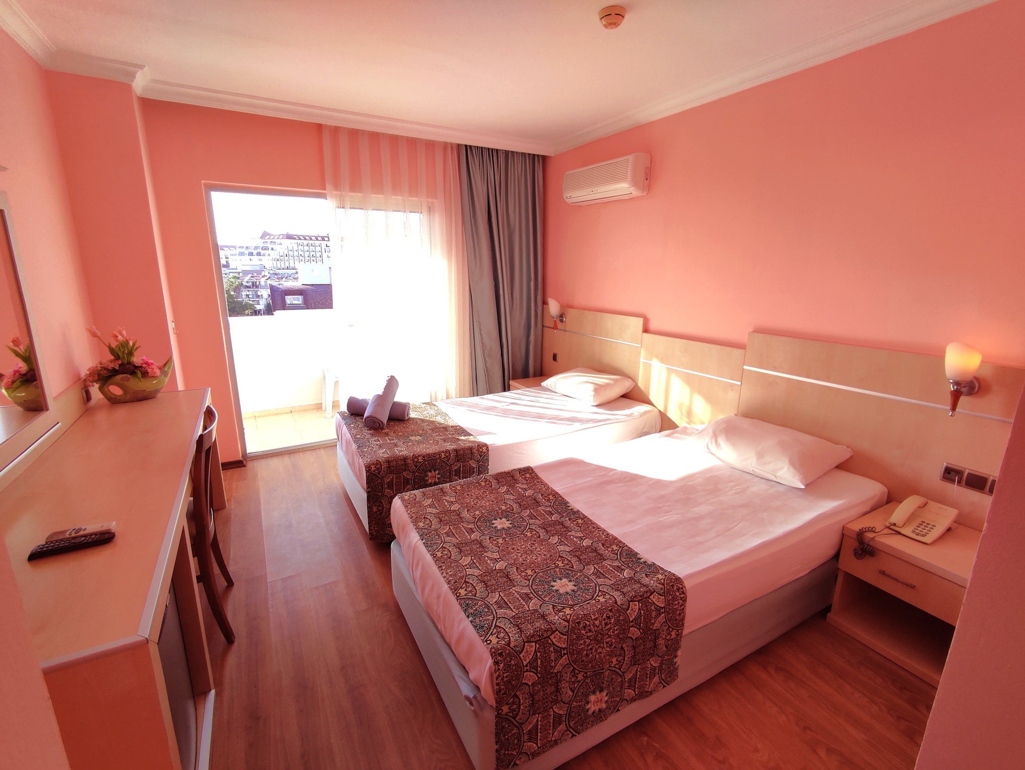 

Firenze - Side - Sun Beach Hill Hotel