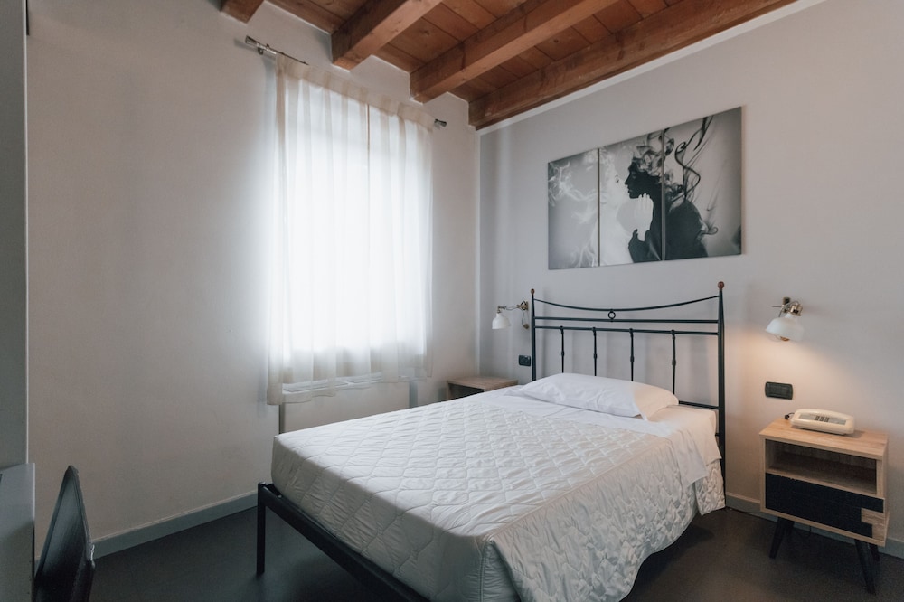 

Milano - Verona - Hotel Gattopardo