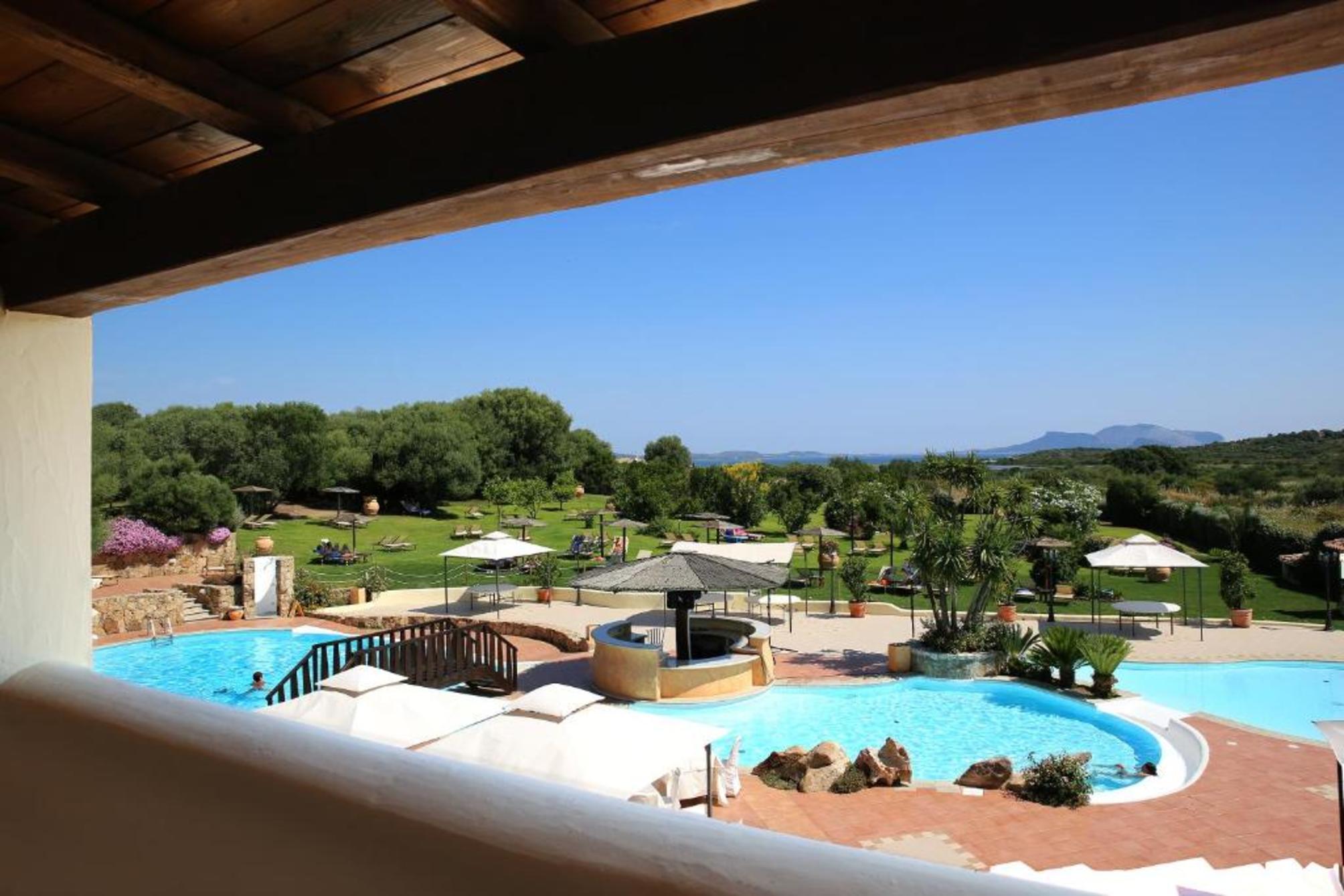 

Napoli - Porto Istana - Hotel Sa Pedra
