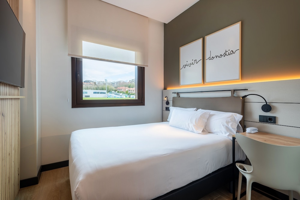 

Milano - San Sebastian - Leonardo Hotel San Sebastián