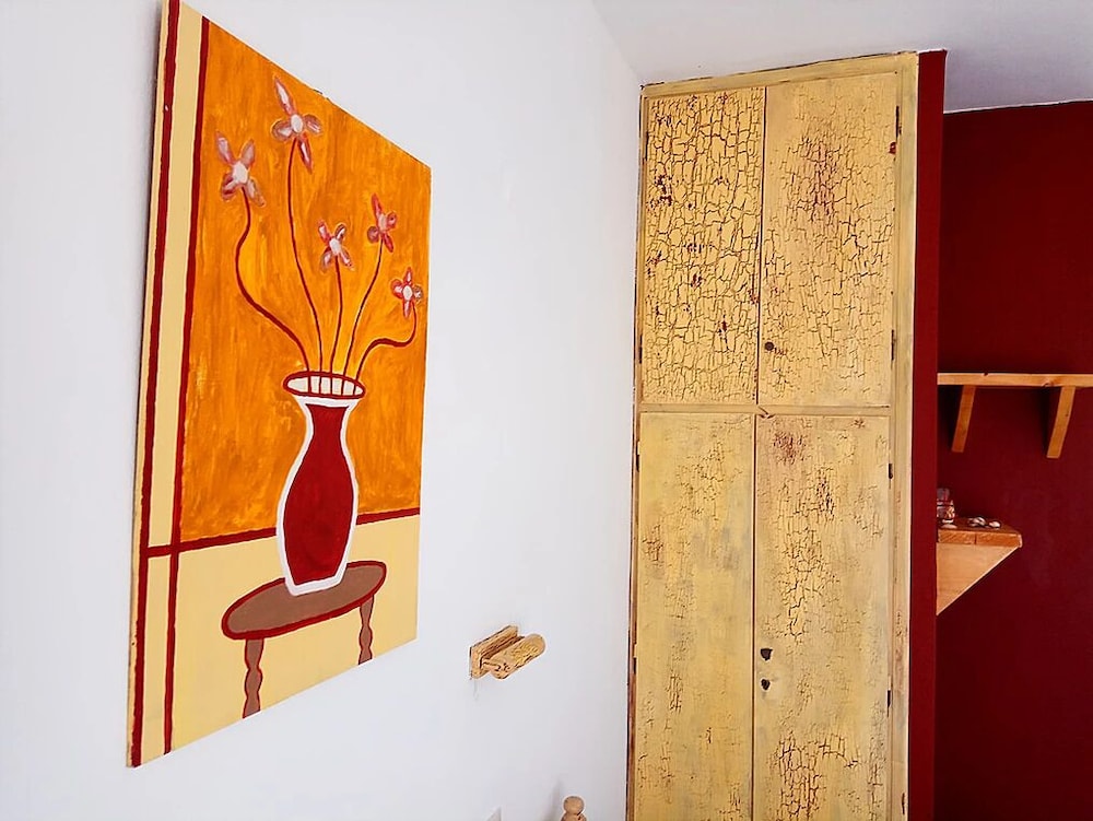 

Napoli - Agios Georgios, Corfú - Gongis Studios