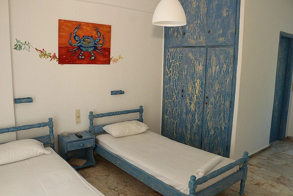 

Milano - Agios Georgios, Corfú - Gongis Studios