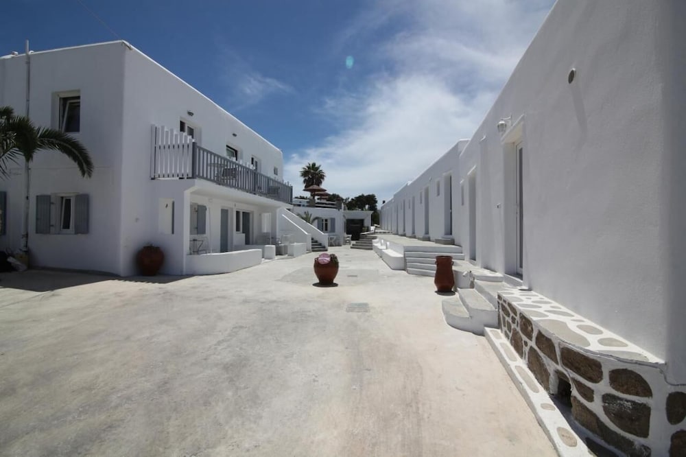

Venezia - Mykonos città - Sofia Village