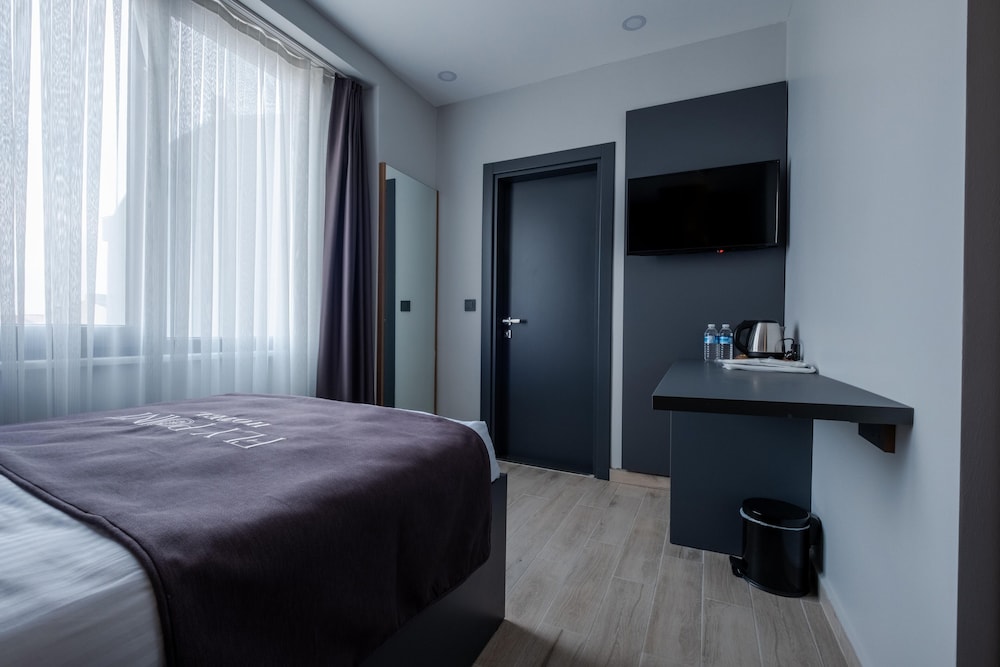 

Venezia - Istanbul, New Airport - Fly Point Airport Hotel