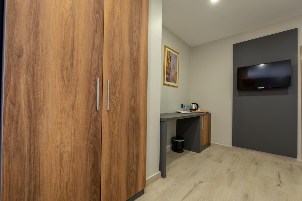 

Catania - Istanbul, New Airport - Fly Point Airport Hotel