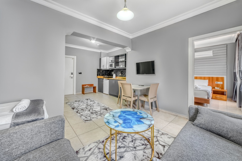 

Milano - Konaklı - Kleopatra ICARIA Apart Hotel
