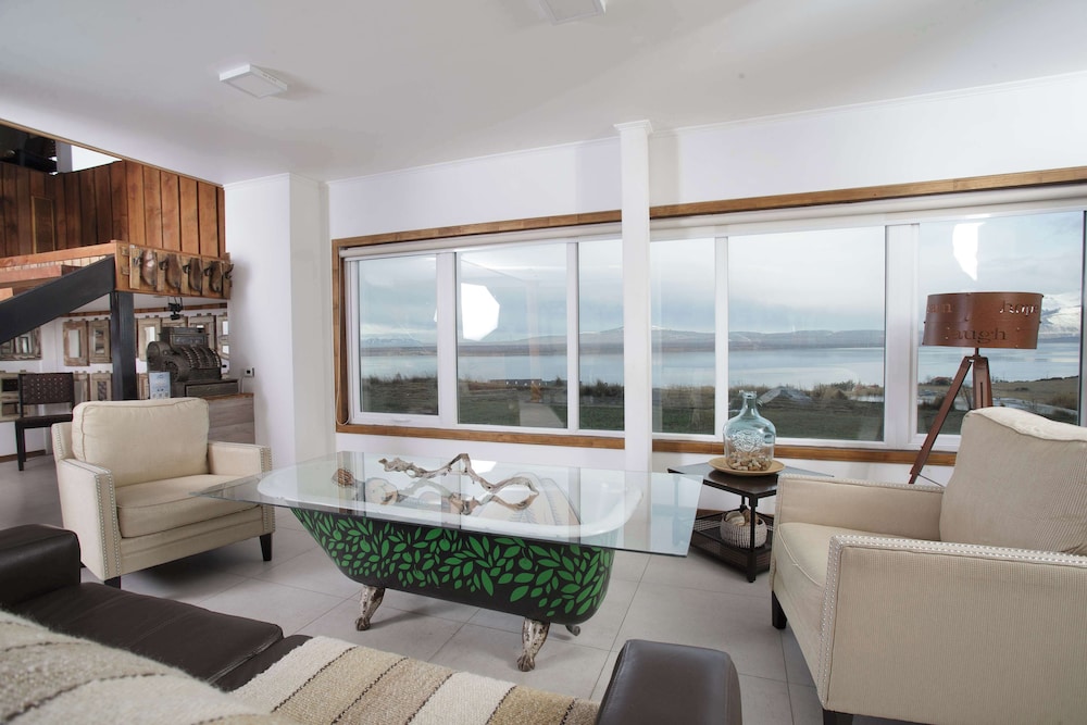 

Bologna - Puerto Natales - Best Western Patagonia