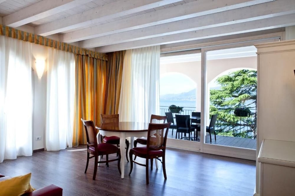 

Roma - Gargnano - Hotel Pai