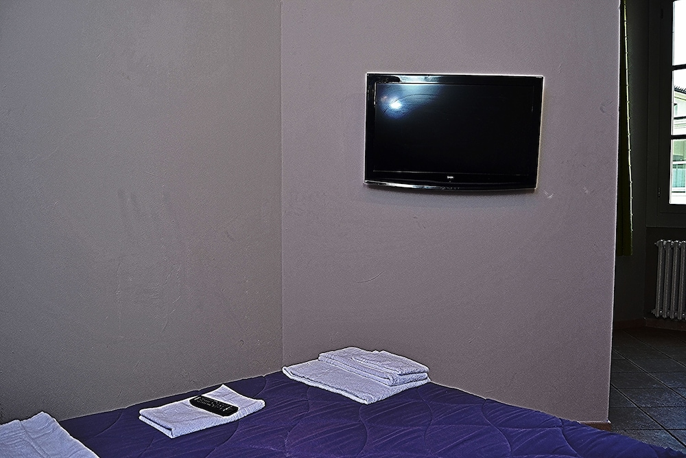 

Bologna - Valenza - HH Hermoso Housing VALENZA
