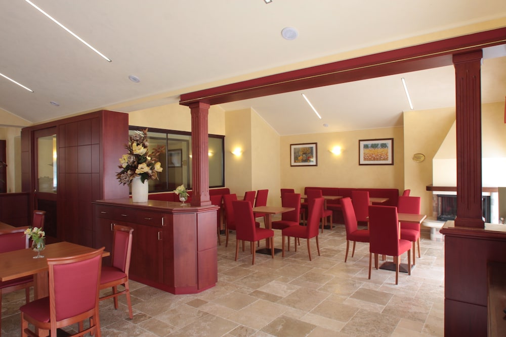 

Milano - Mattinata - Hotel Relais dei Normanni