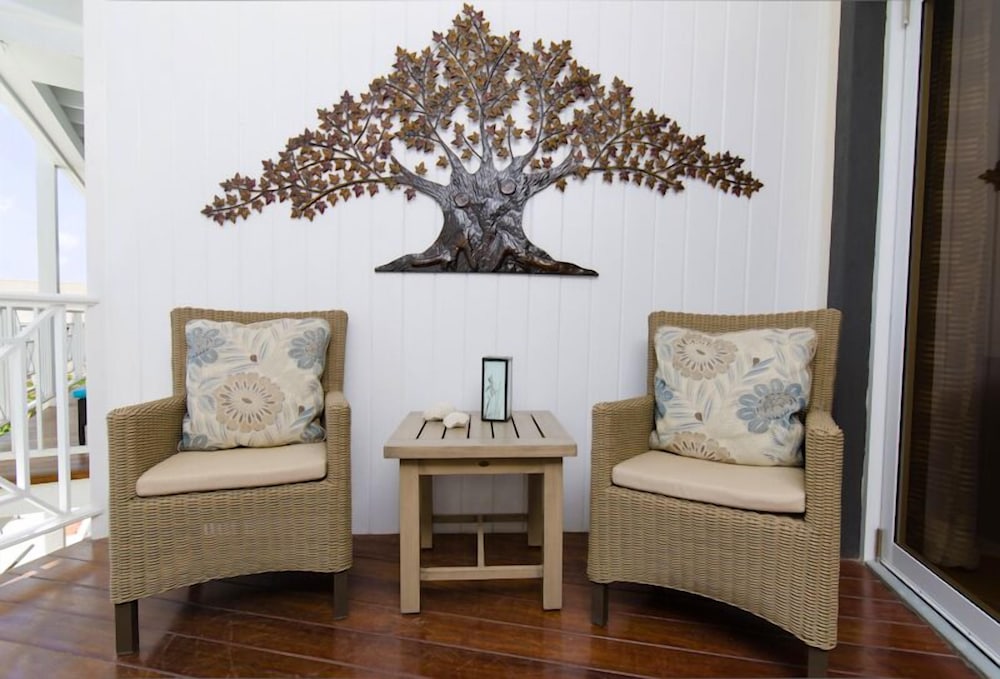 

Milano - Durants - Lantana Resort by Island Villas