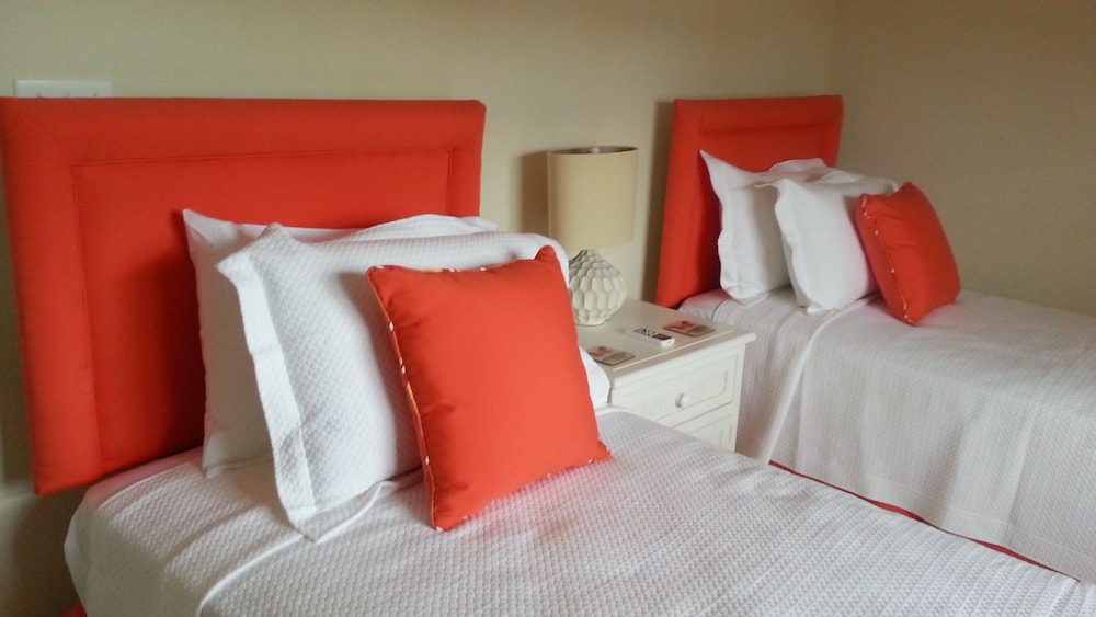 

Roma - Saint James - Lantana Resort by Island Villas