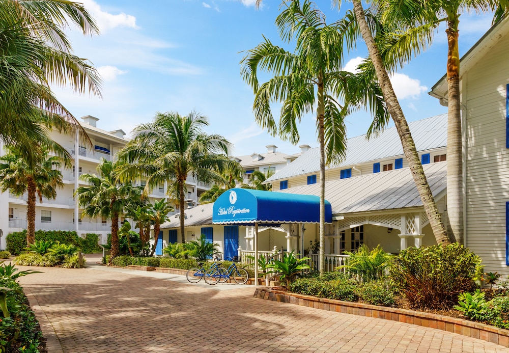 

Roma - Marco Island - Olde Marco Island Inn and Suites
