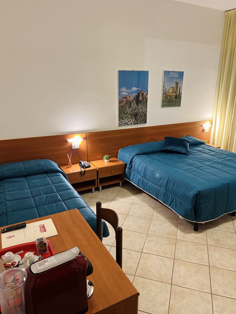 

Reggio Calabria - Siena - Hotel Vico Alto Siena
