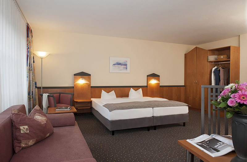 

Milano - Berlin-Tegel - Hotel Victor's Residenz Hotel Berlin Tegel