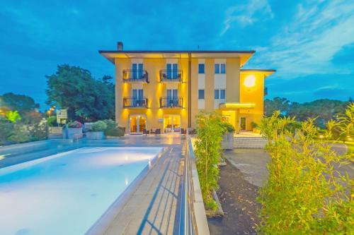 

Catania - Sirmione - Hotel Nuova Barcaccia