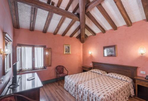 

Napoli - Pistoia - Hotel Minerva Palace