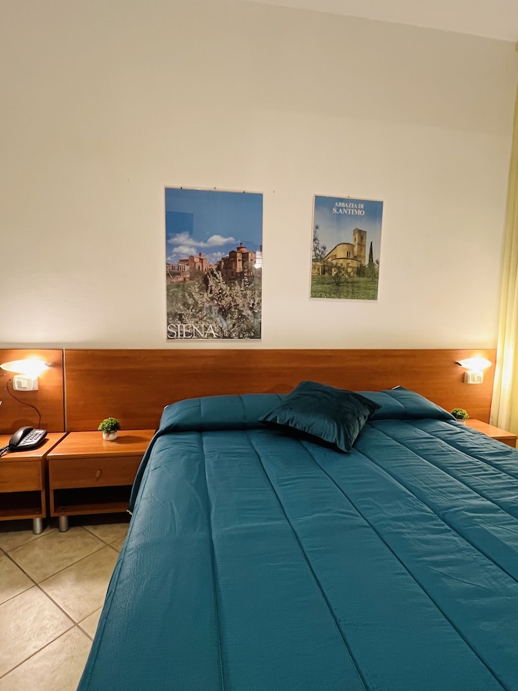 

Milano - Siena - Hotel Vico Alto Siena
