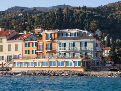 

Roma - Alassio - Hotel Savoia