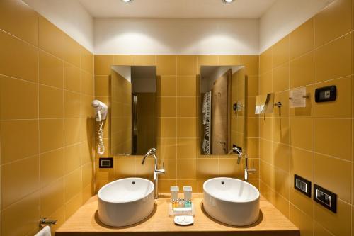 

Milano - Valdisotto - Hotel Meublè Sertorelli Reit