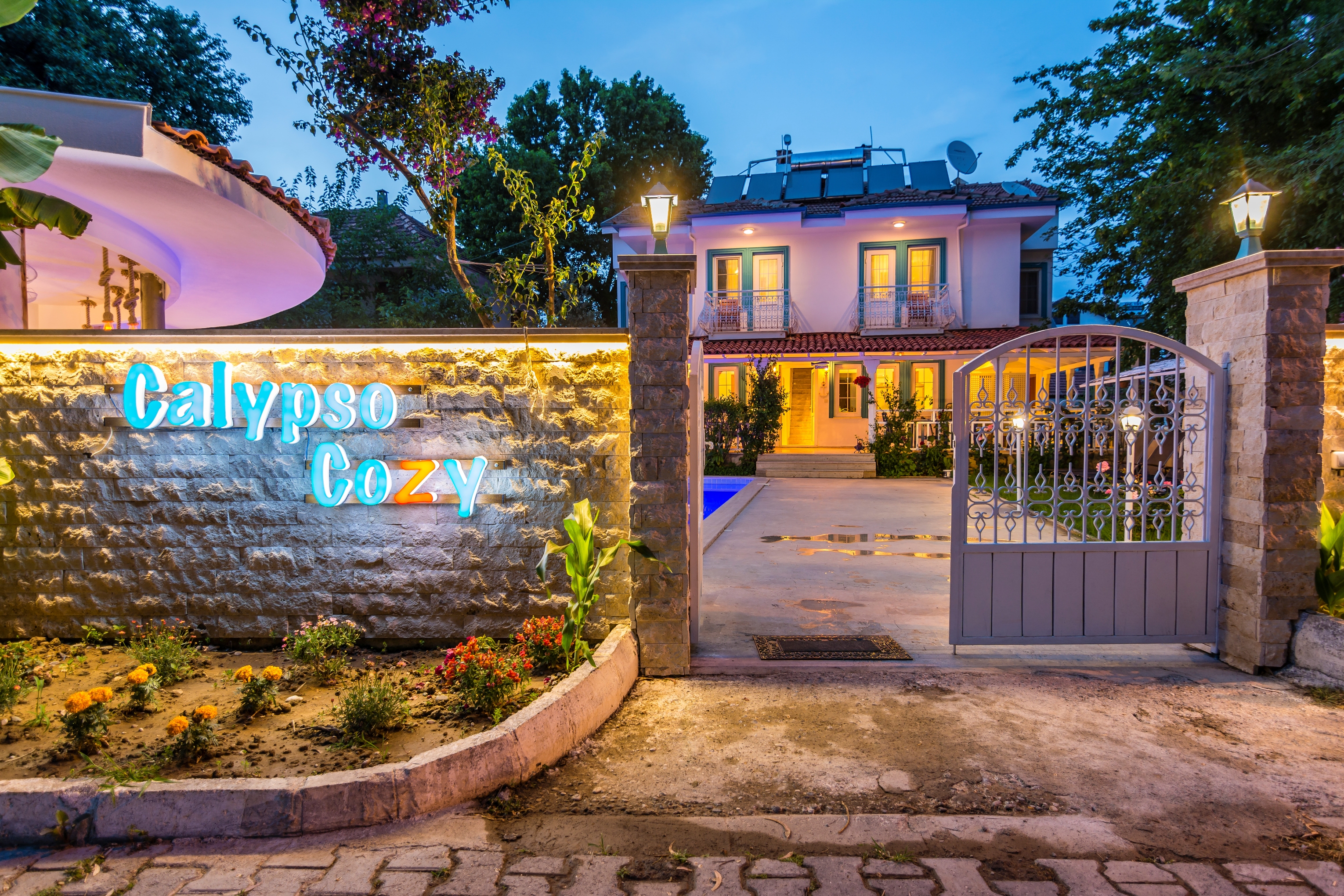 

Bari - Dalyan - Calypso Cozy Suites