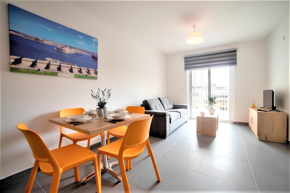 

Milano - Zebbug - Elise Apartments