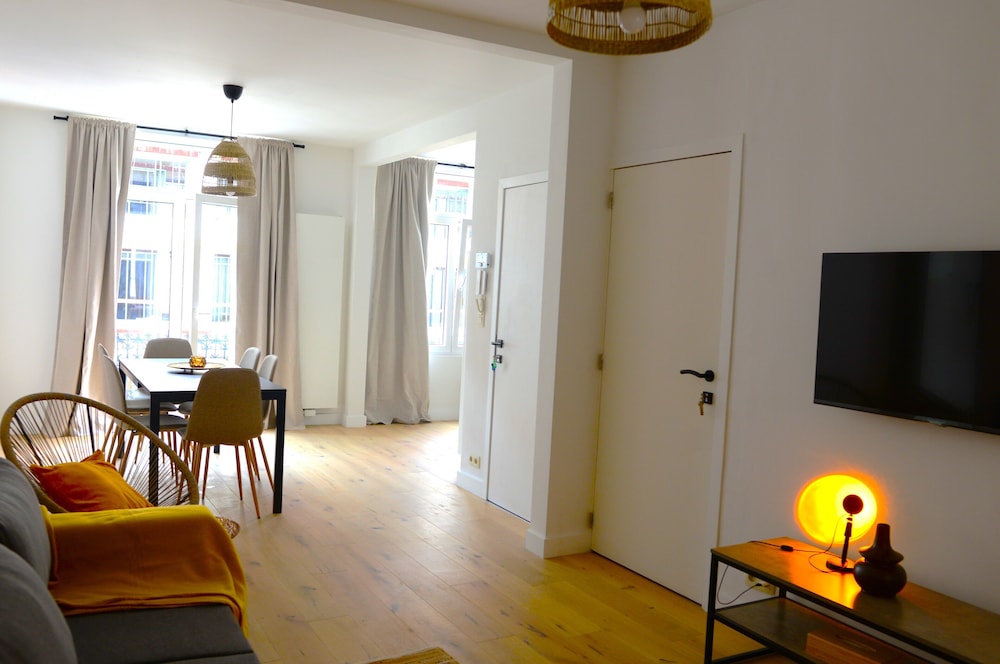 

Milano - Anversa - Palace Apartments 2 Bedrooms Antwerp