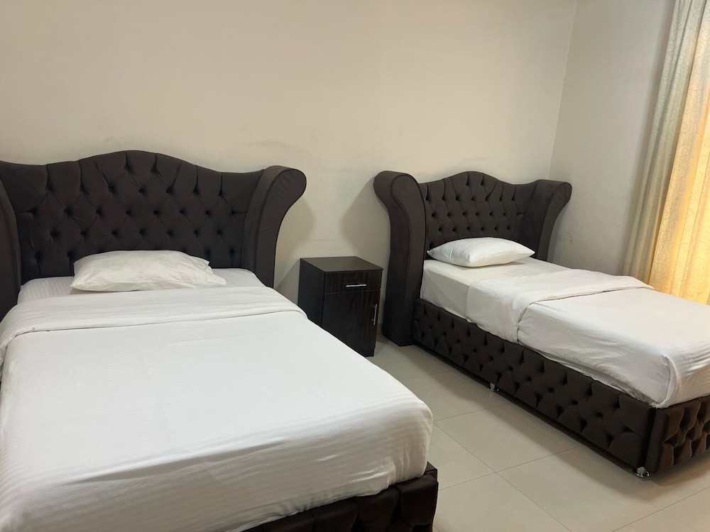 

Milano - Sarūq - Dar Al Deyafa Hotel Apartment