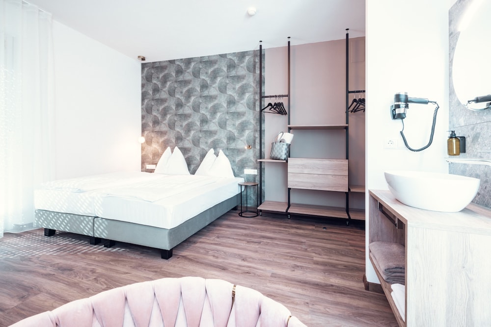 

Napoli - Bolzano - Hotel CampingPark Steiner