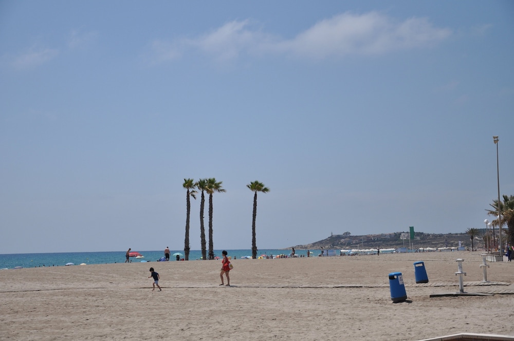 

Brindisi - El Campello - Hotel Castilla Alicante