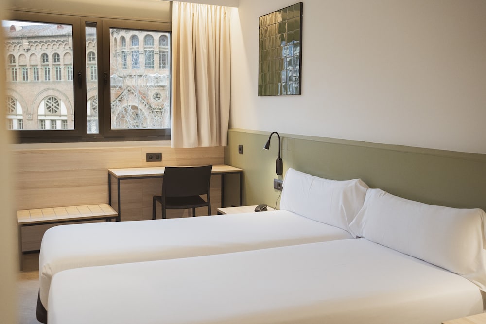 

Milano - Montcada - HOTEL SANT PAU