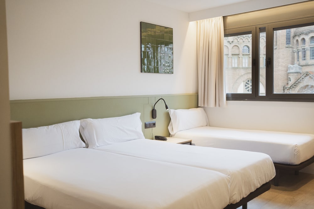 

Roma - Montcada - HOTEL SANT PAU