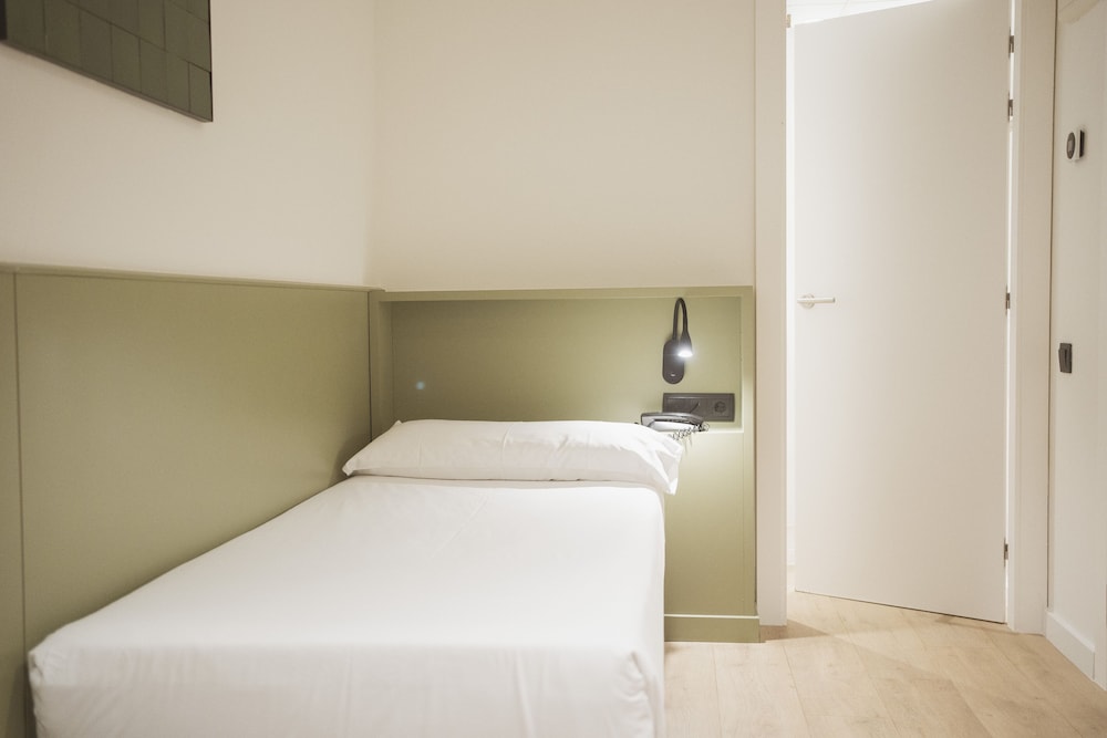 

Roma - Montcada - HOTEL SANT PAU